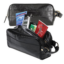 The Tonic - Leather Toiletry Case colour variant 1